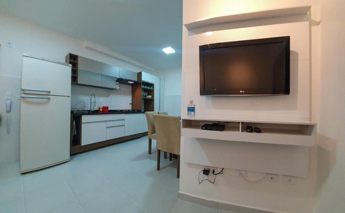 Apartamento Novo , Poucos Metros Da Praia Com Wi Fi Убатуба Экстерьер фото